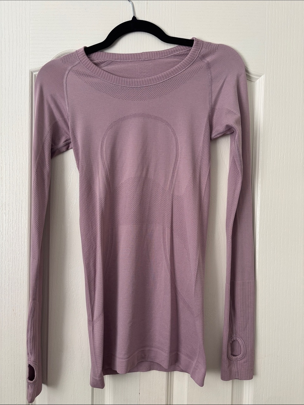 LULULEMON Long-Sleeve Seamless Top in Dusty Mauve